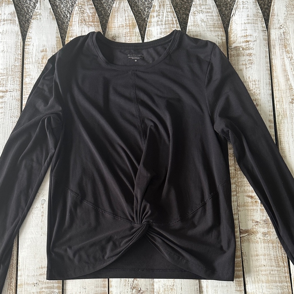 Athleta Women’s Black Long sleeve tie/cinch  front shirt size M